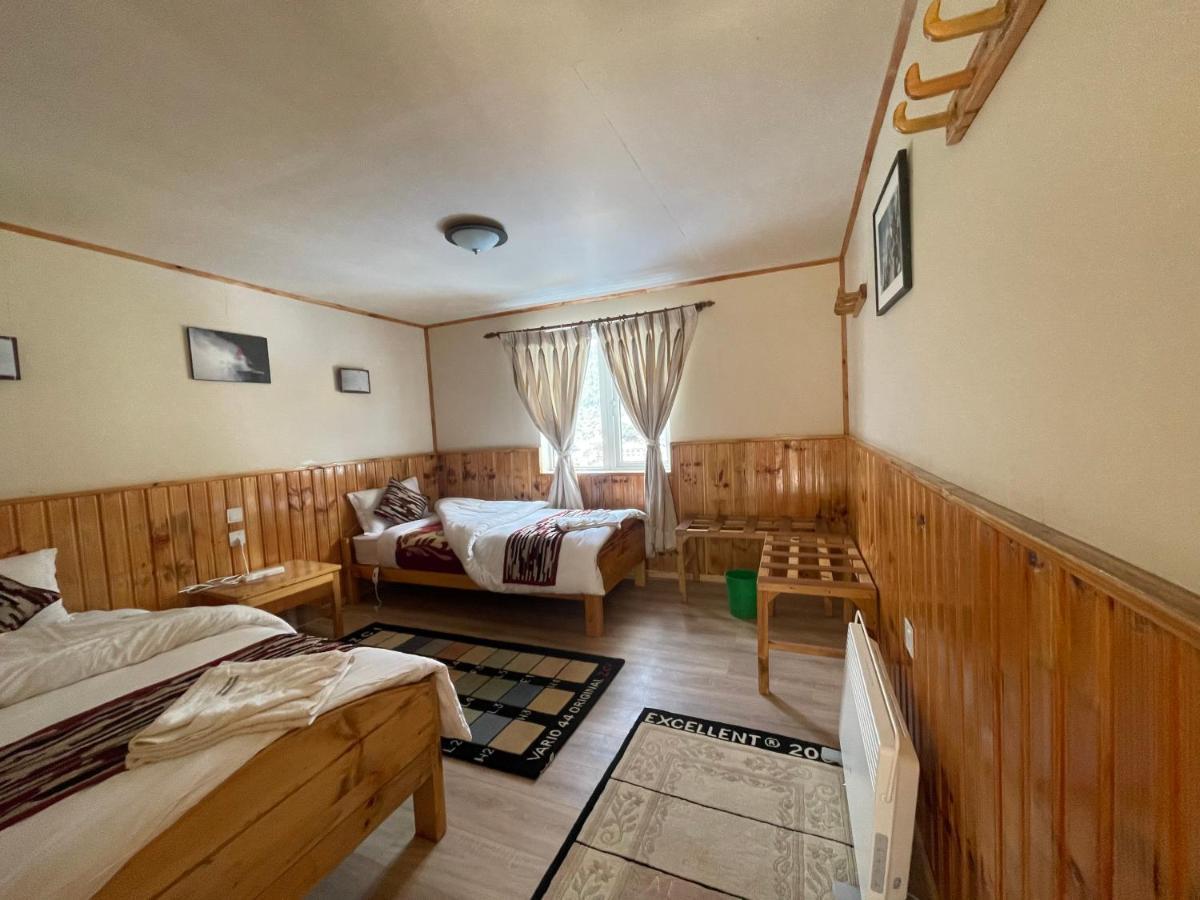Panorama Lodge And Restaurant Namche Bazar Екстер'єр фото
