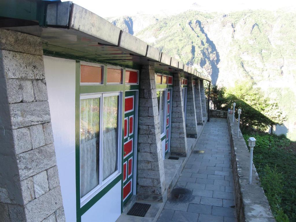 Panorama Lodge And Restaurant Namche Bazar Екстер'єр фото