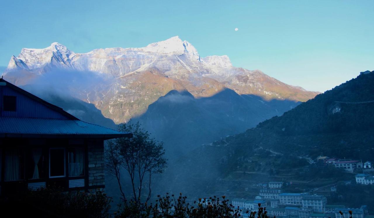Panorama Lodge And Restaurant Namche Bazar Екстер'єр фото